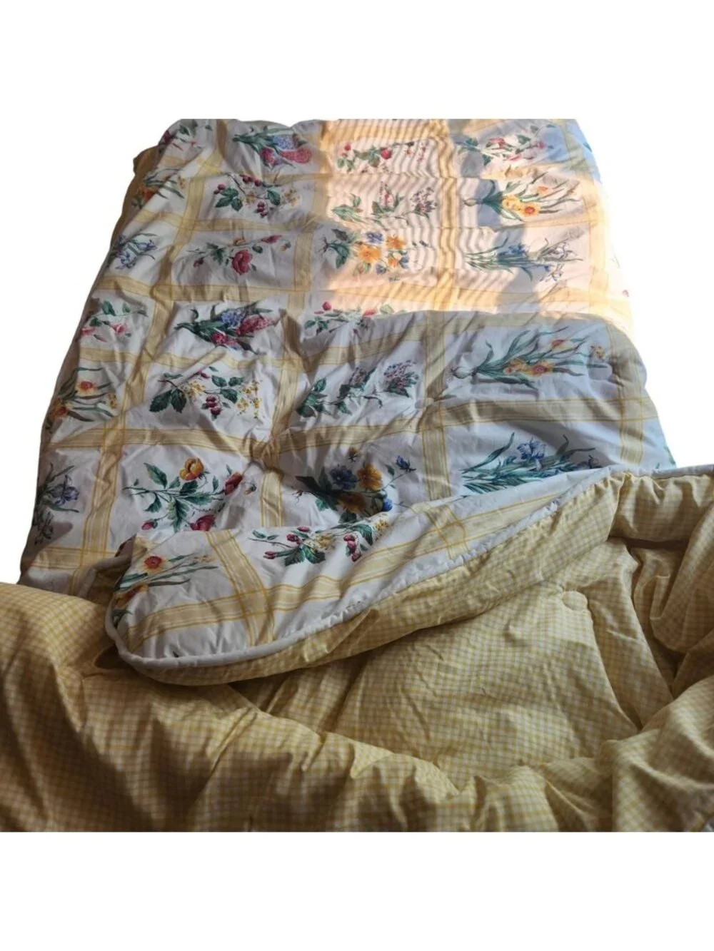 UltraKing Vintage Reversible Floral Gingham Comforter Yellow Cottagecore Bedding